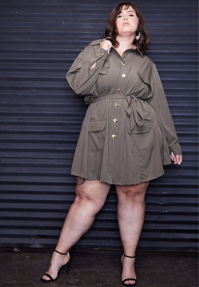 How to Style a Plus Size Maxi Shirt Dress – On The Q Train