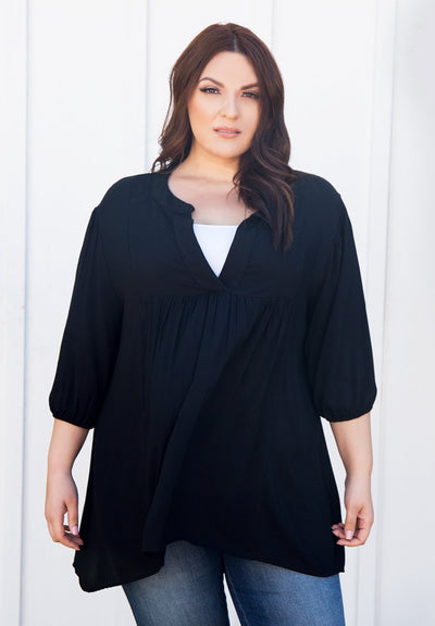 Versatile Styled Plus Size Tops | Emmylou Tunic in Black | SWAK Designs